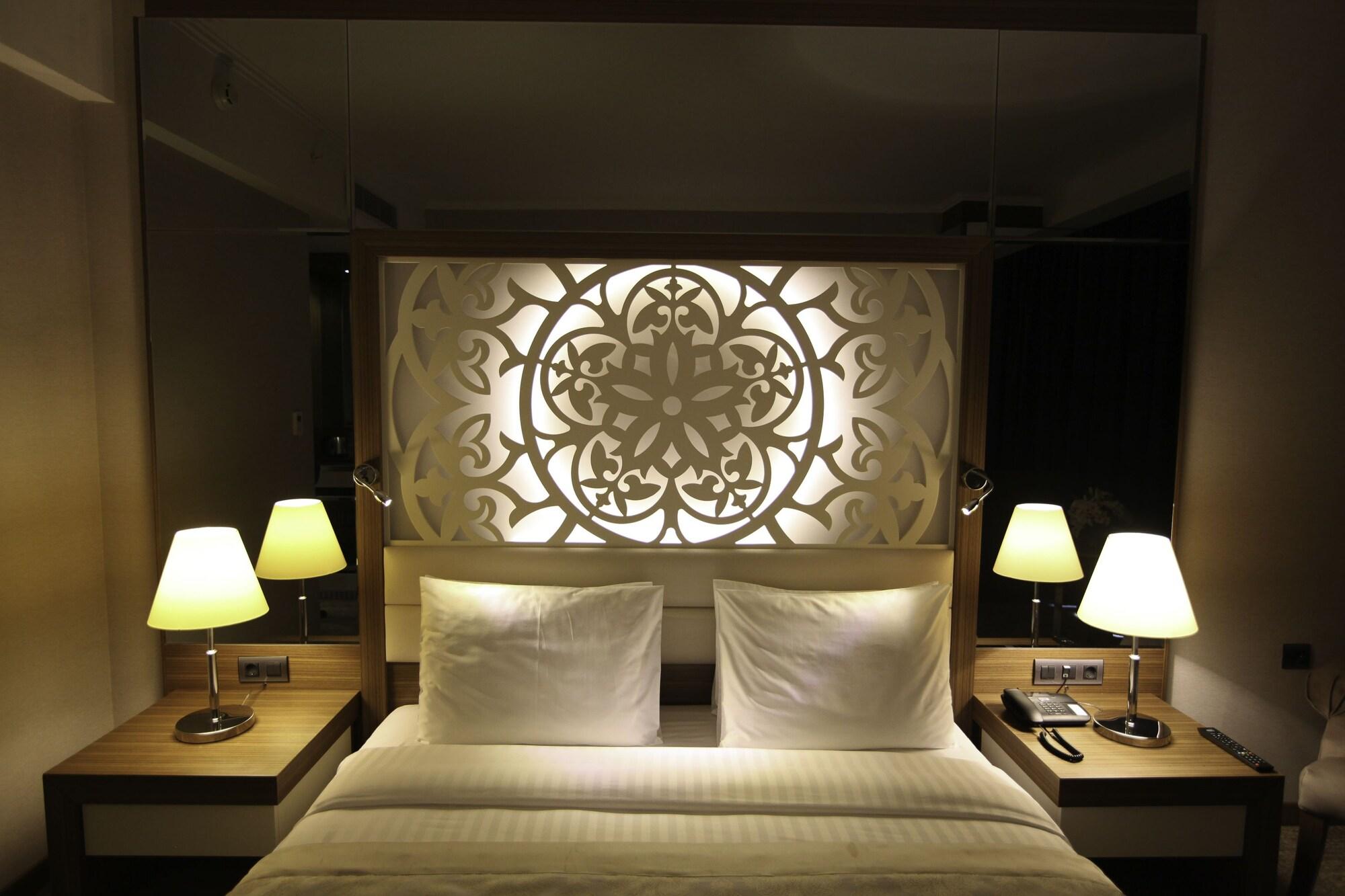 อนาโดลู โฮเต็ล ดาวน์ทาวน์ อังการา Hotel ภายนอก รูปภาพ
