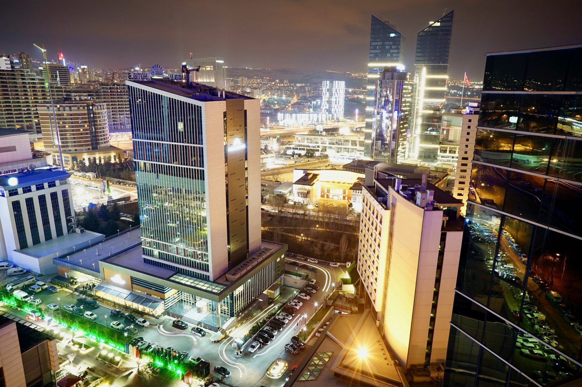 อนาโดลู โฮเต็ล ดาวน์ทาวน์ อังการา Hotel ภายนอก รูปภาพ The business district of the city