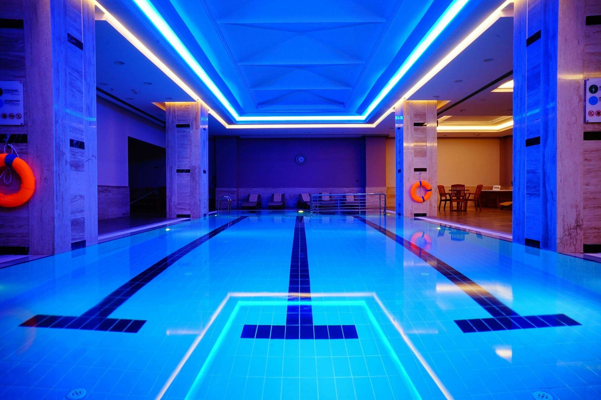 อนาโดลู โฮเต็ล ดาวน์ทาวน์ อังการา Hotel ภายนอก รูปภาพ The pool at the hotel